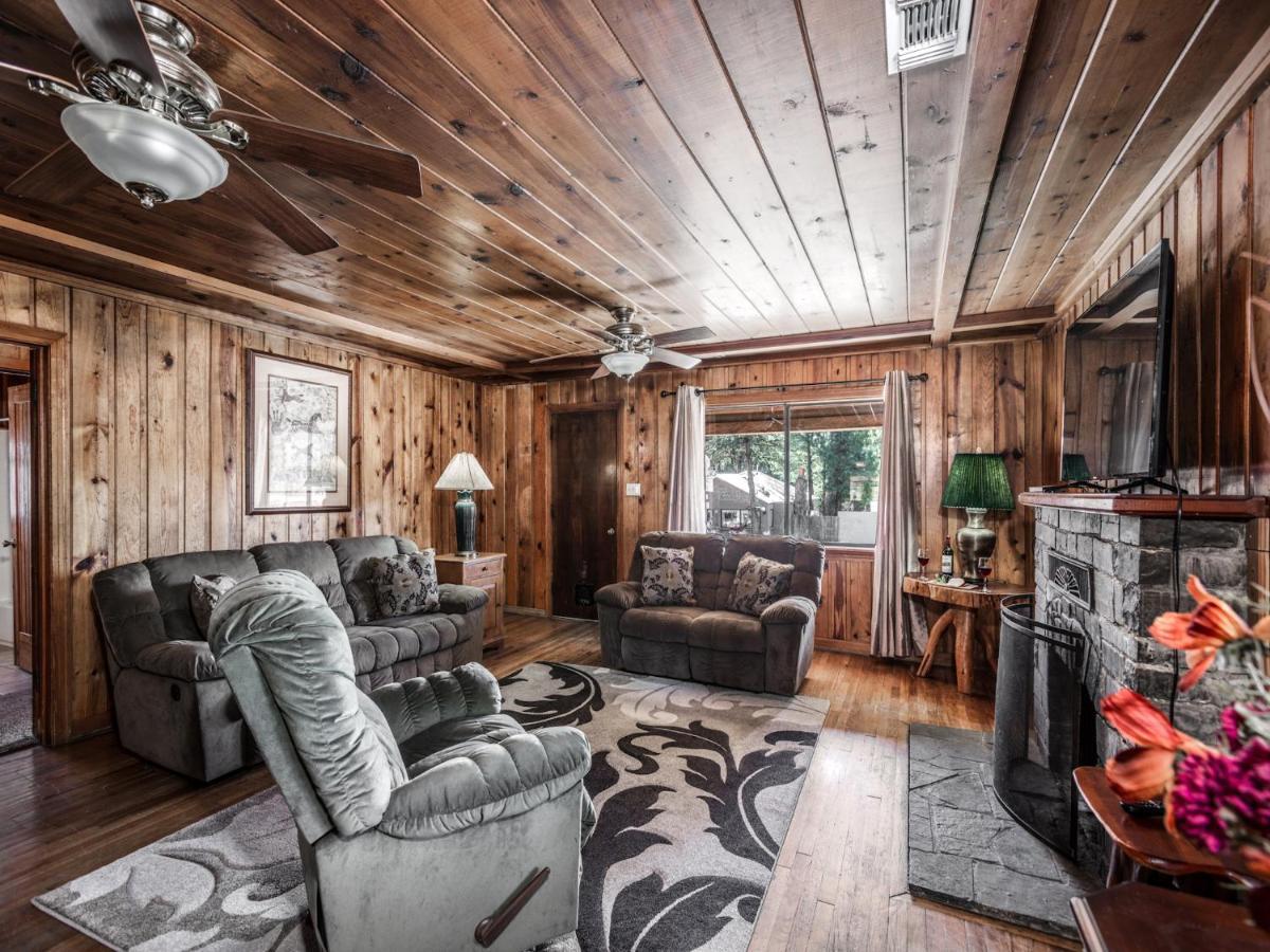 Alpine Cabin, 3 Bedrooms, Deck, Sleeps 8 Руидозо Экстерьер фото